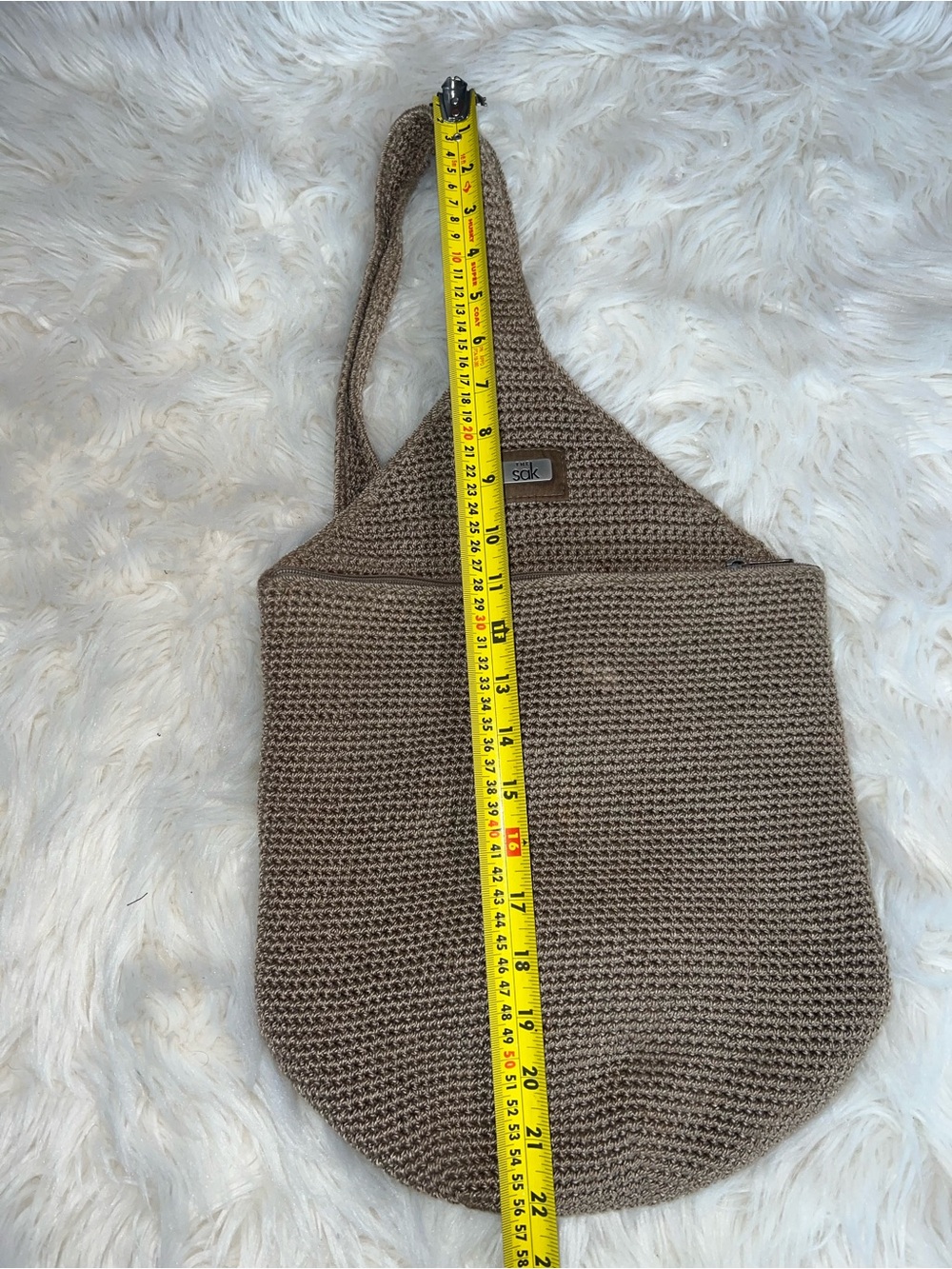The Sak Handcrafted Crochet Shoulder Bag Taupe Knit Hobo Purse Zip Closure Boho - Picture 12 of 12